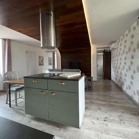 Apartmán Luxurious In With Swimming Pool Rabastens